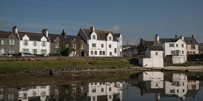 01 Ardbeg House_Credits BenShakespeare